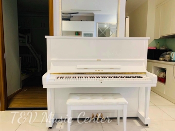Yamaha U3E WH
