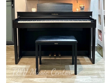 Yamaha CLP-470 