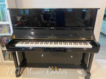 Yamaha U3T
