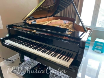 Grand Yamaha C5B