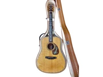 Guitar A027