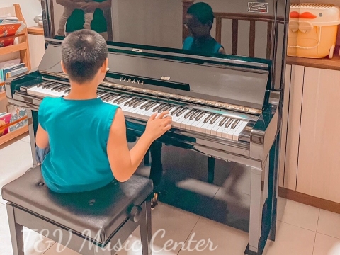 Hình Ảnh Bàn Giao Đàn