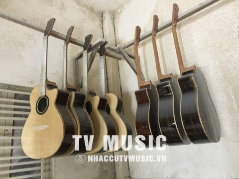 Hàng Guitar Thủ Công Xuất Khẩu Nhật Bản
