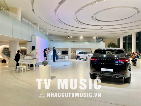 Màu Trắng Tinh Khôi