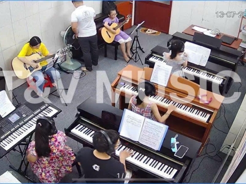 Lớp Học Tại T&V MUSIC 