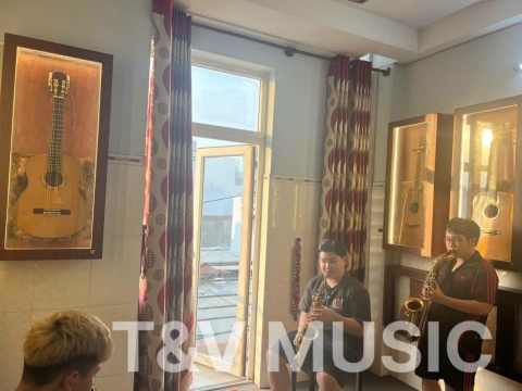Lớp Học Tại T&V MUSIC 