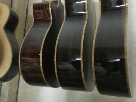 Hàng Guitar Thủ Công Xuất Khẩu Nhật Bản