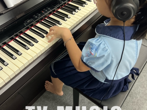 Lớp Học Tại T&V MUSIC 