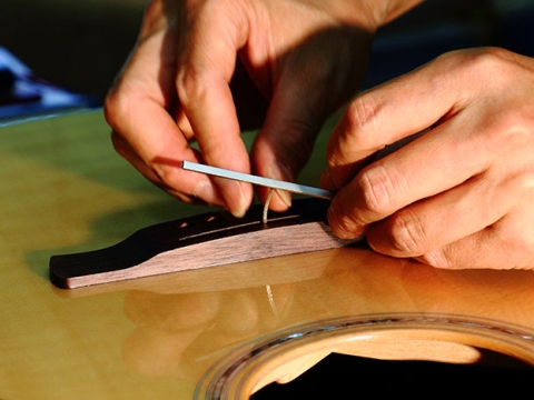 Luthier Guitar( Thợ Làm Đàn Guitar)