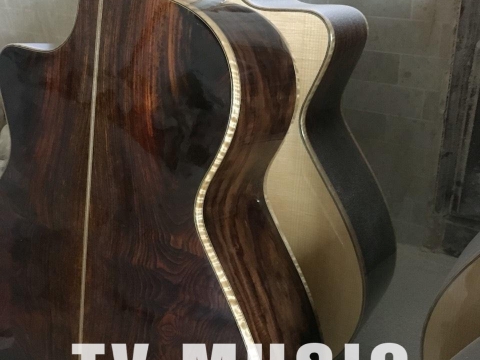 Hàng Guitar Thủ Công Xuất Khẩu Nhật Bản