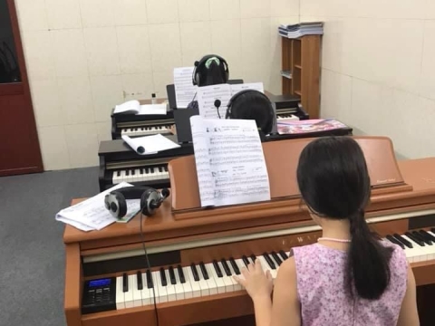 Lớp Học Tại T&V MUSIC 
