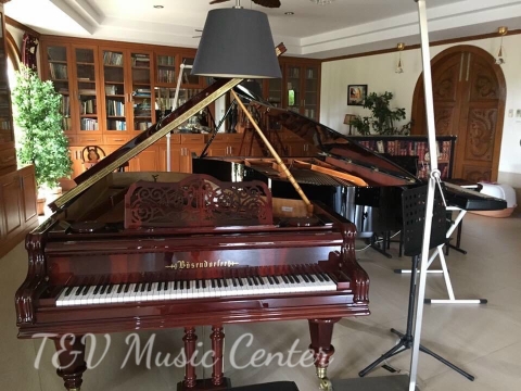  Bosendofer Model 280VC ( 88 Phím )