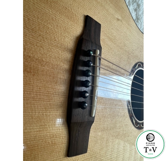 Guitar Acoustic A01