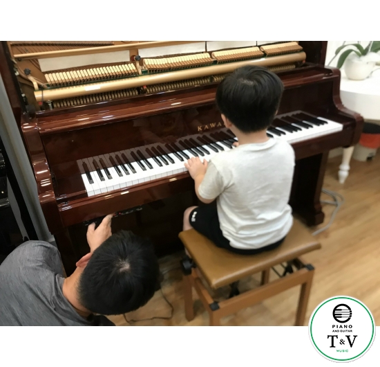 Kawai KL70W