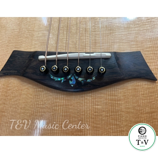 Guitar Acoustic A0102