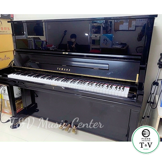 Yamaha U3M(1)