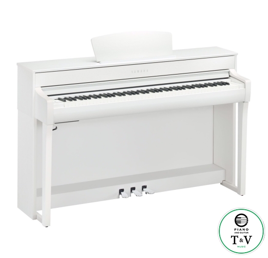Yamaha CLP-735