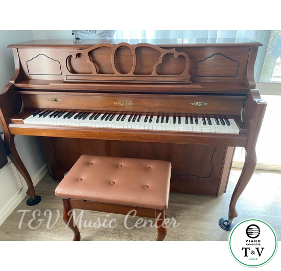Piano Hyundai U428F