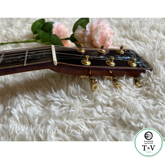 Acoustic Guitar A032 D-45( Martin )