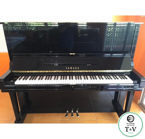 Yamaha U3F