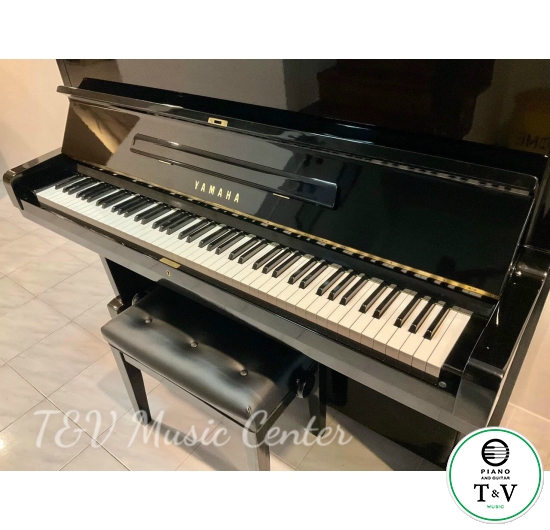 Yamaha U2