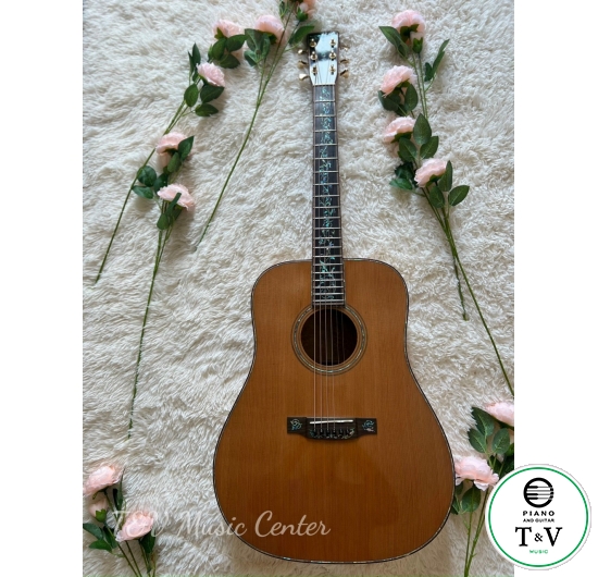 Acoustic Guitar A032 D-45( Martin )