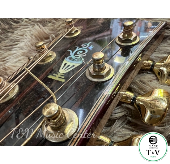 Guitar Europe Maple A002