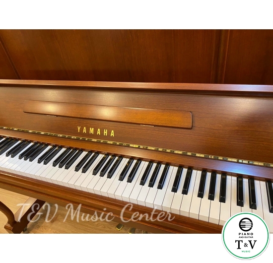 Yamaha U30ChC