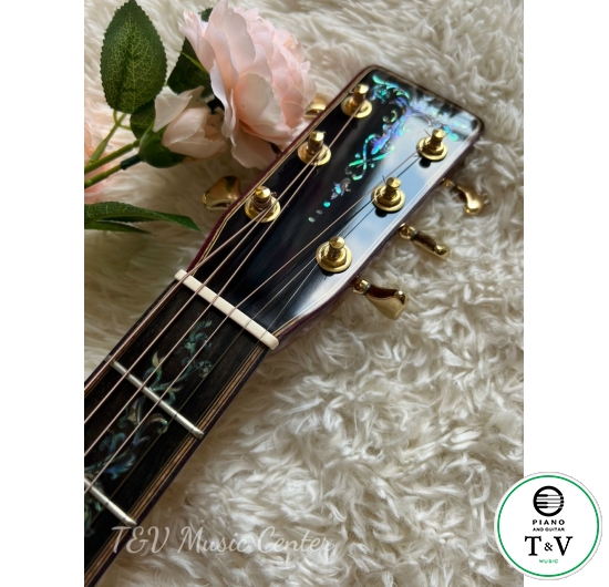 Acoustic Guitar A032 D-45( Martin )