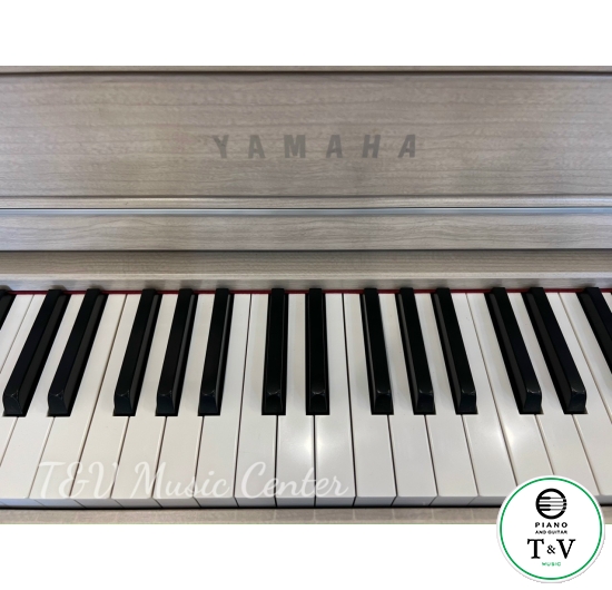 Yamaha CLP-575 WA