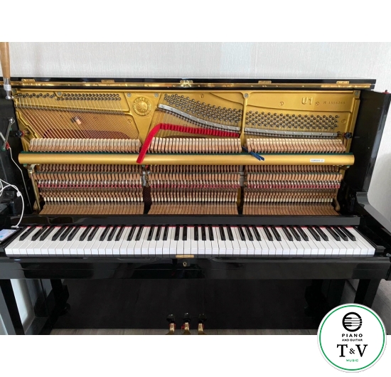Yamaha U1H