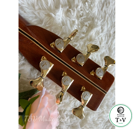 Acoustic Guitar A032 D-45( Martin )