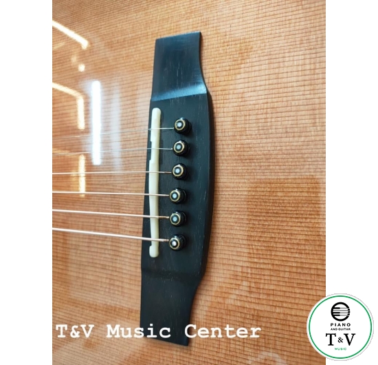 Guitar A045( D-Martin)