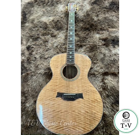Guitar Europe Maple A002