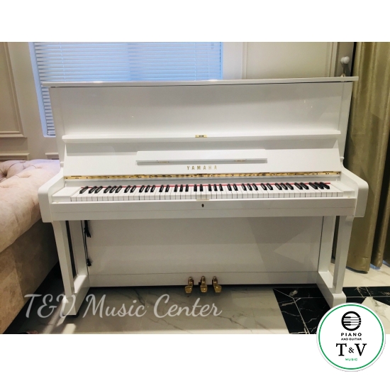 Yamaha U1H WH