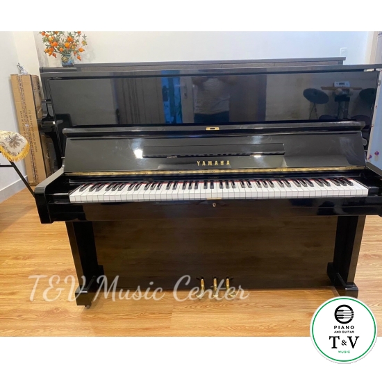 Yamaha U1E
